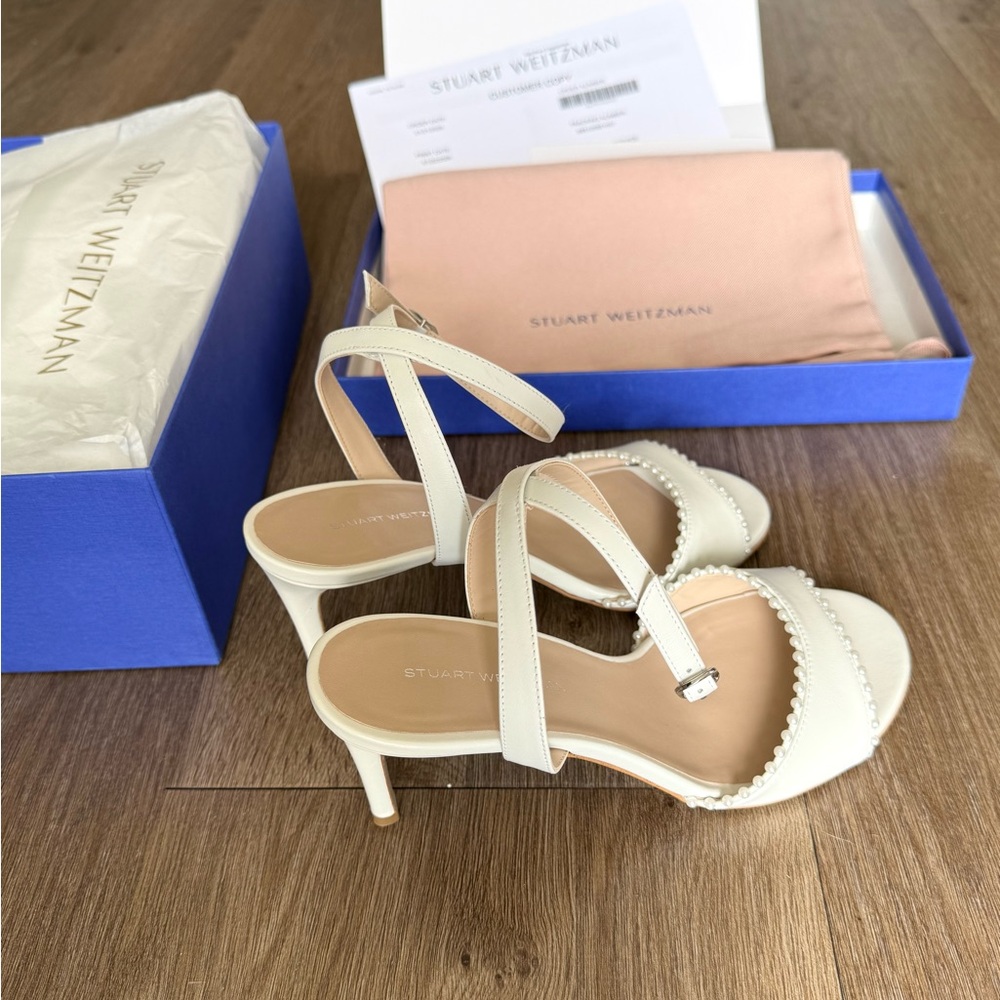 Stuart Weitzman NWT White Bridal Sandals - Picture 4 of 6